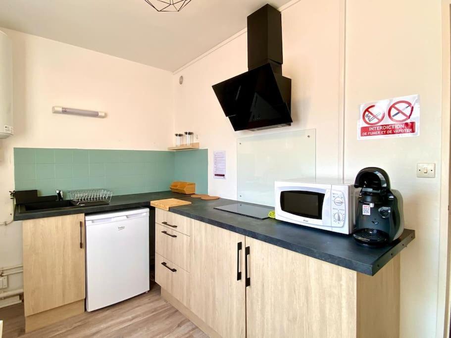 T2 Cosy Proche Hopital + Parking Gratuit Sur Place Auxerre Eksteriør bilde